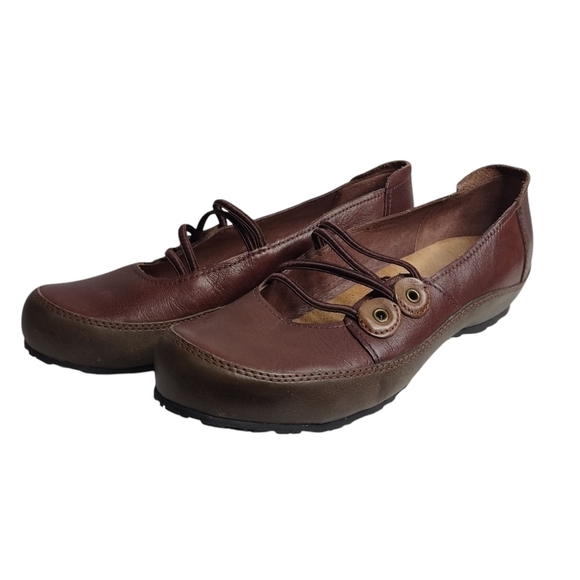 CLARKS Artisan Brown Leath Merry Jane Elastic Strap Slip-On Loafers Shoes Sz 8M - Picture 2 of 8